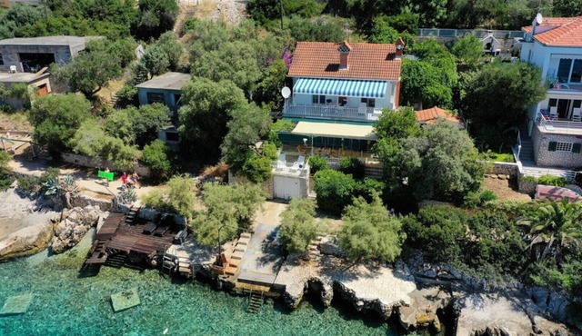 Seafront Holiday Home