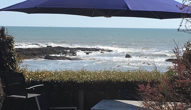 Seafront house with terrace on coastal path. 100 metres walk to beach