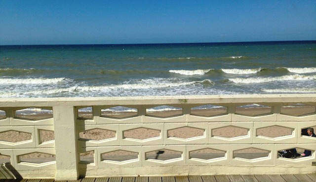 SEAFRONT LARGE STUDIO 40M2 TERRACE