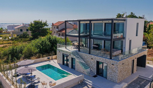 Seafront Villa Aurea with pool and seaview