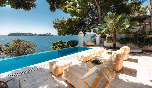 Seafront Villa Dubrovnik Sea Diamant for 9 guests
