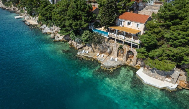 Seafront Villa Dubrovnik Sea Diamant for 7 guests