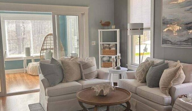 Seaglass Village 139 - Driftwood Cottage: Bright & Breezy Seaglass Retreat