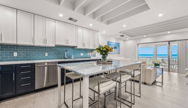 Seagrape 7 - 3 bed/2 Bath - Beachfront Boca Grande - South End of the Island