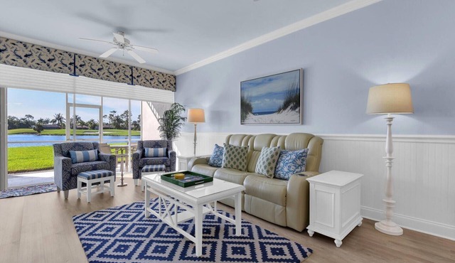 SEAGRAPE at Greenlinks - Best View in Lely, Renovated Coastal Golf Villa!
