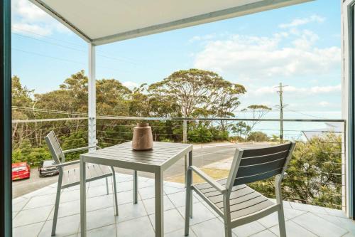 Seahaven - pet-friendly retreat near Hyams Beach