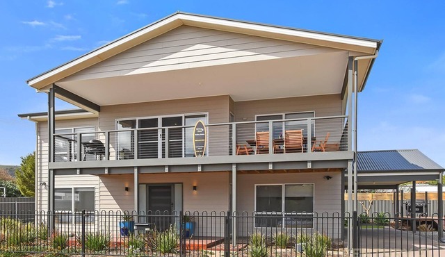 Seahaven ~ Sellicks Beach - The Ultimate Modern and Stylish Family Entertainer with Sea Views