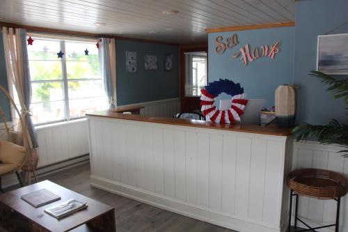Seahawk Motel