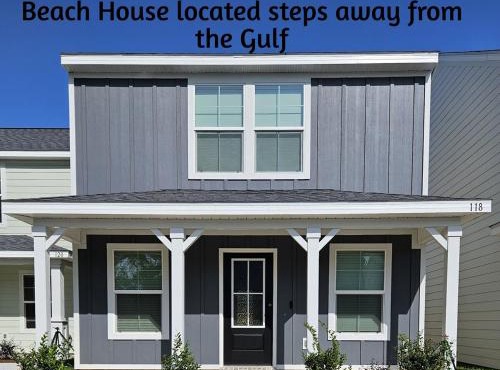 SeaHill Short Stays - Beachfront Property