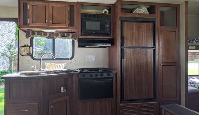 Seahorse Cottage Camper