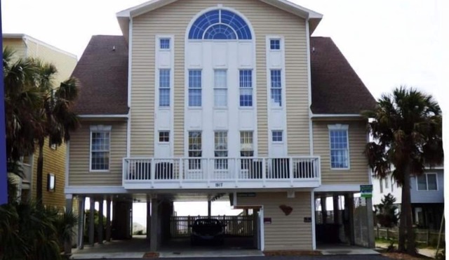 Seahorse Stables - Oceanfront in Surfside Beach