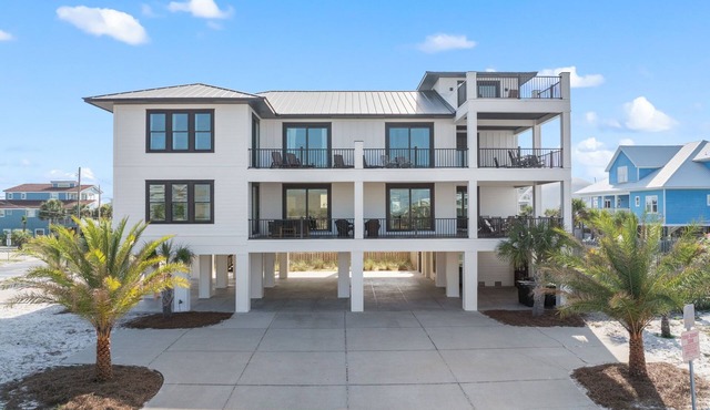 🌊 Sealation! – Luxe 8BR w/Pool | Game Room | Rooftop Deck | Elevator 🌊