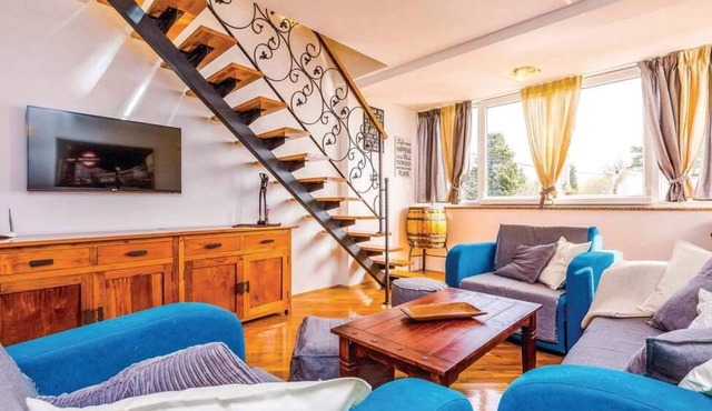 Seamans Apartments Kraljevica