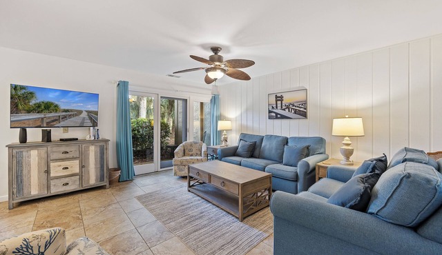 SeaPines, Updated, Golf view, On site pool, Pet friendly, Walk to the Beach