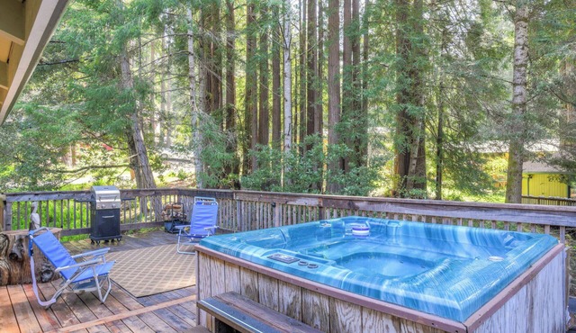 Searenity by the Sea | Private Hot Tub