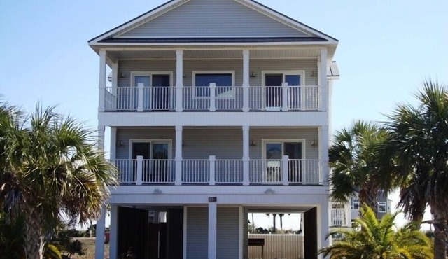 Seas the Day! Perfect Family Vacation Spot! 5BR/4BA w/Pool St. George Island FL
