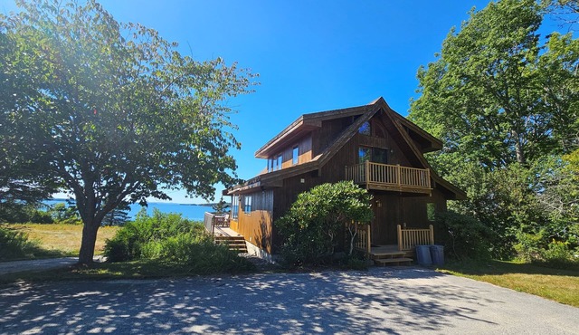 Seascape- Contemporary oceanfront home located on Penobscot Bay