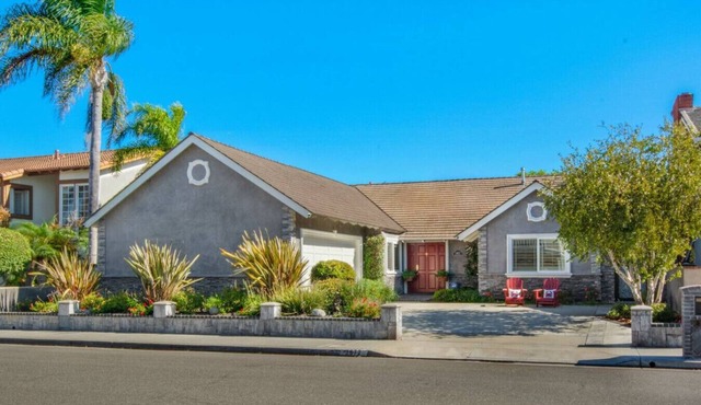 Seascape Estate | Steps To Harbor Beach | Pool/Spa