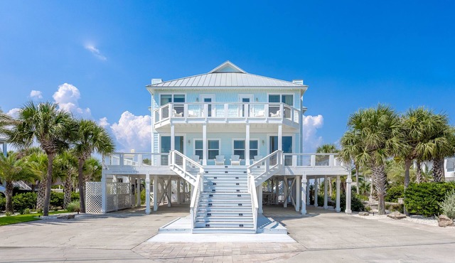 Seascape on Perdido Key, Beach FL and Bay Front home! Waterview Hot Tub