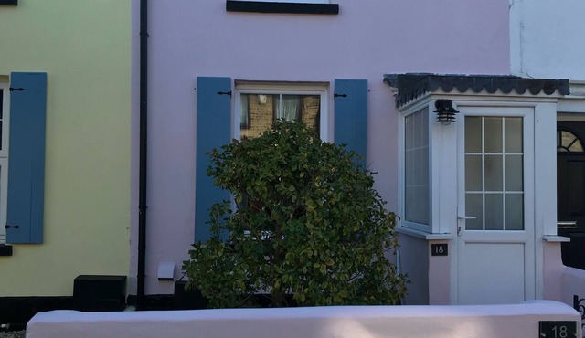 Seashell Cottage - 50 meters from the beach