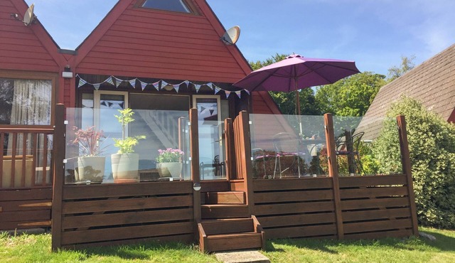 SEASHELL COTTAGE LODGE 97, family friendly, with pool in Kingsdown