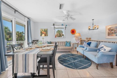 Seashell House 4BR Family & Pet Friendly Beach Home