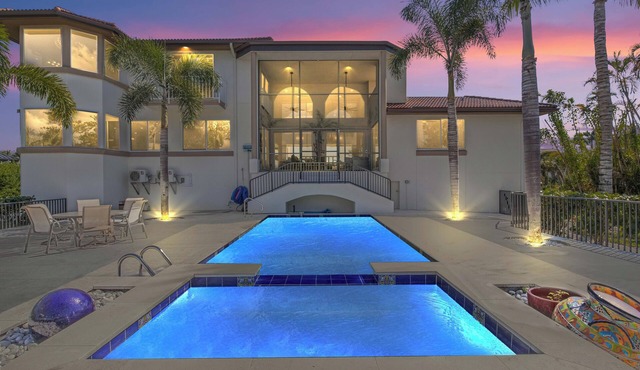 Seashell Paradise: 5BR w/Pool, Spa on Sanibel!