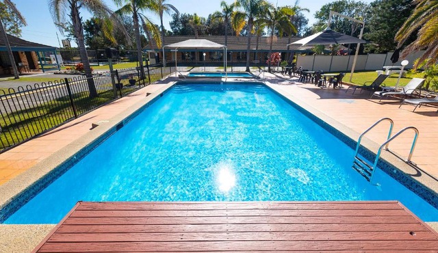 Seashells Beachfront Resort