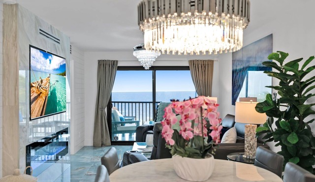 SEASIDE 408. Sea La Vie is a luxurious BEACHFRONT 2BR/2BA Condo in FMB