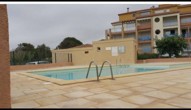 Seaside apartment 35m2 2/4 Pers, terrace, swimming pool, Parking, Secure residence
