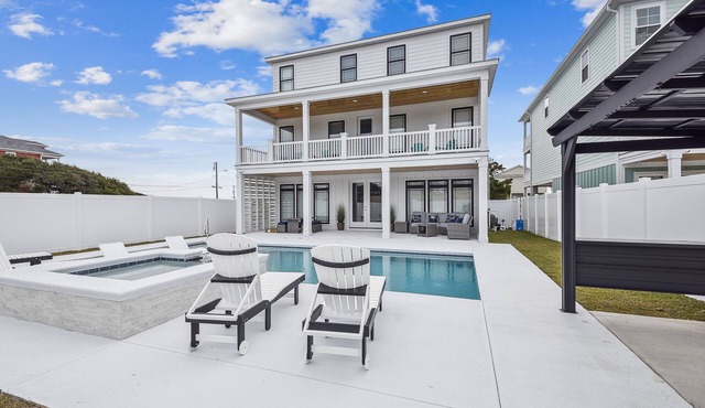 Seaside Atlantis - Elite House in Atlantic Beach - Pool