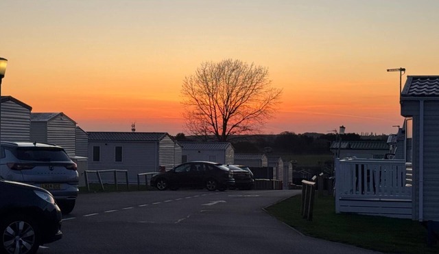 Seaside Bliss Retreat in Heart of Isle of Sheppy