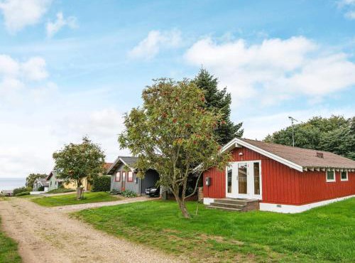 Seaside Charm in Binderup-By Traum