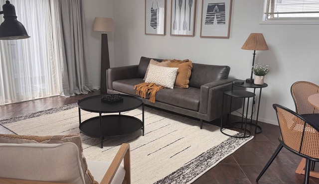 Seaside Cottage in Omokoroa, just metres from the beach