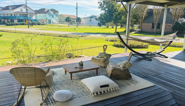 Seaside Escape at Dragonfly Lodge — Beaches, Boardwalk Fun & Coastal Charm