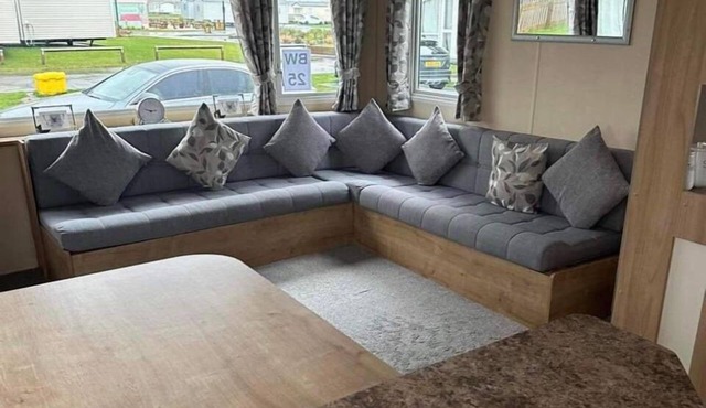 Seaside Escape Lodge at Martello Beach, Jaywick