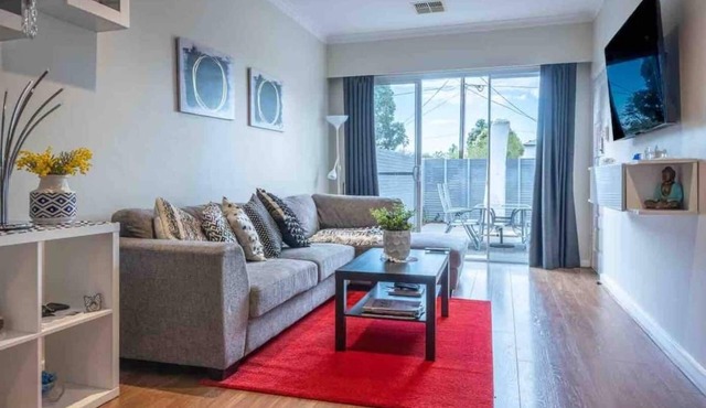 Seaside Escape @ Irene's Seaside Villa. 2br✔Nespresso✔Netflix✔Kitchen✔Carpark