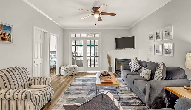 Seaside Escape: Pool, Pickleball, Putting Green & More - <2 Miles to the Beach!