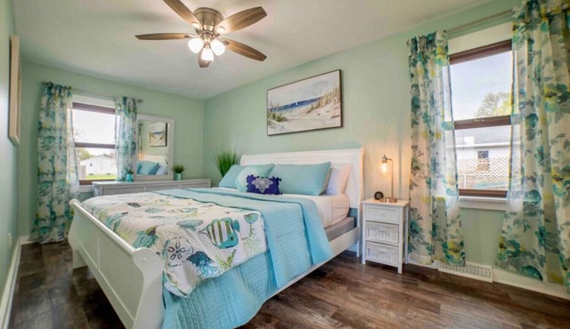 Seaside Escape Vermilion