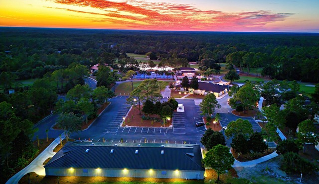 Seaside Escape with Private Gulf Access 3b/3b