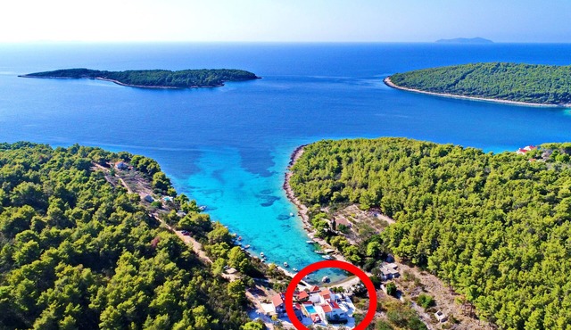 Seaside family friendly house with a swimming pool Cove Slatina, Korčula (K-23711)