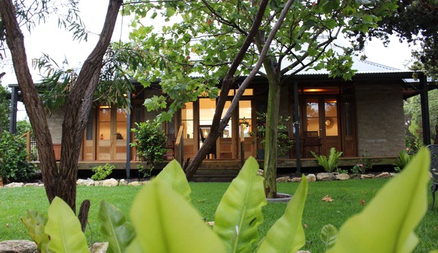 Seaside Garden Cottages-All 3 Cottages,up to 24 guests, 9 bedrooms,5 bathrooms