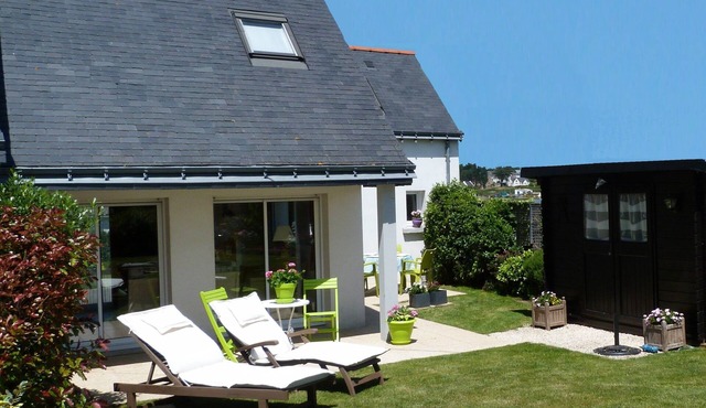 Seaside gîte in a haven of peace.