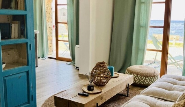 Seaside house, A MARINA