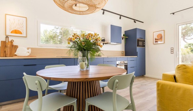 Seaside house in Portbail with private garden