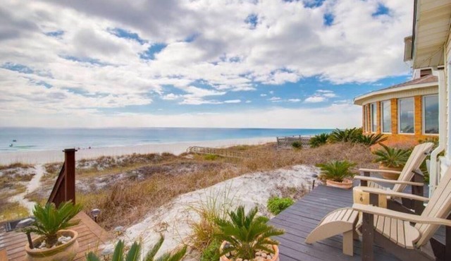 Seaside Serendipity - Wonderful Private Beachfront Home - Beautiful!