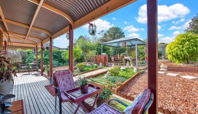 Seaside Serenity Elegant Escape in Mount Eliza