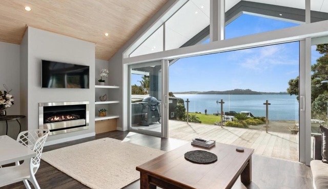 Seaside Serenity - Kerikeri Holiday Home