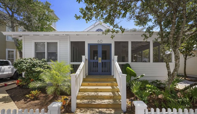 SEASIDE STUNNING RENOVATION W/POOL! - Knotty by Nature & Feeling TipSea