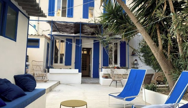 Seaside villa in malmousque